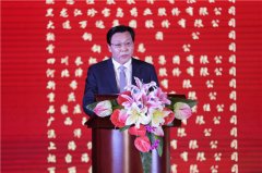 <b>由中国贸易结合会提</b>